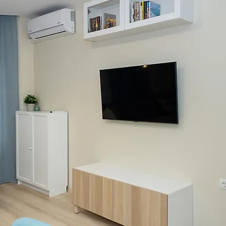 Апартамент The Blue - 1bd With A Cozy Balcony By Flat Mаnager *