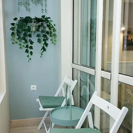 Lägenhet The Blue - 1bd With A Cozy Balcony By Flat Mаnager *